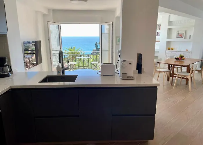 アパート Luxury Sea View 2 Bedroom By Maison Jaken